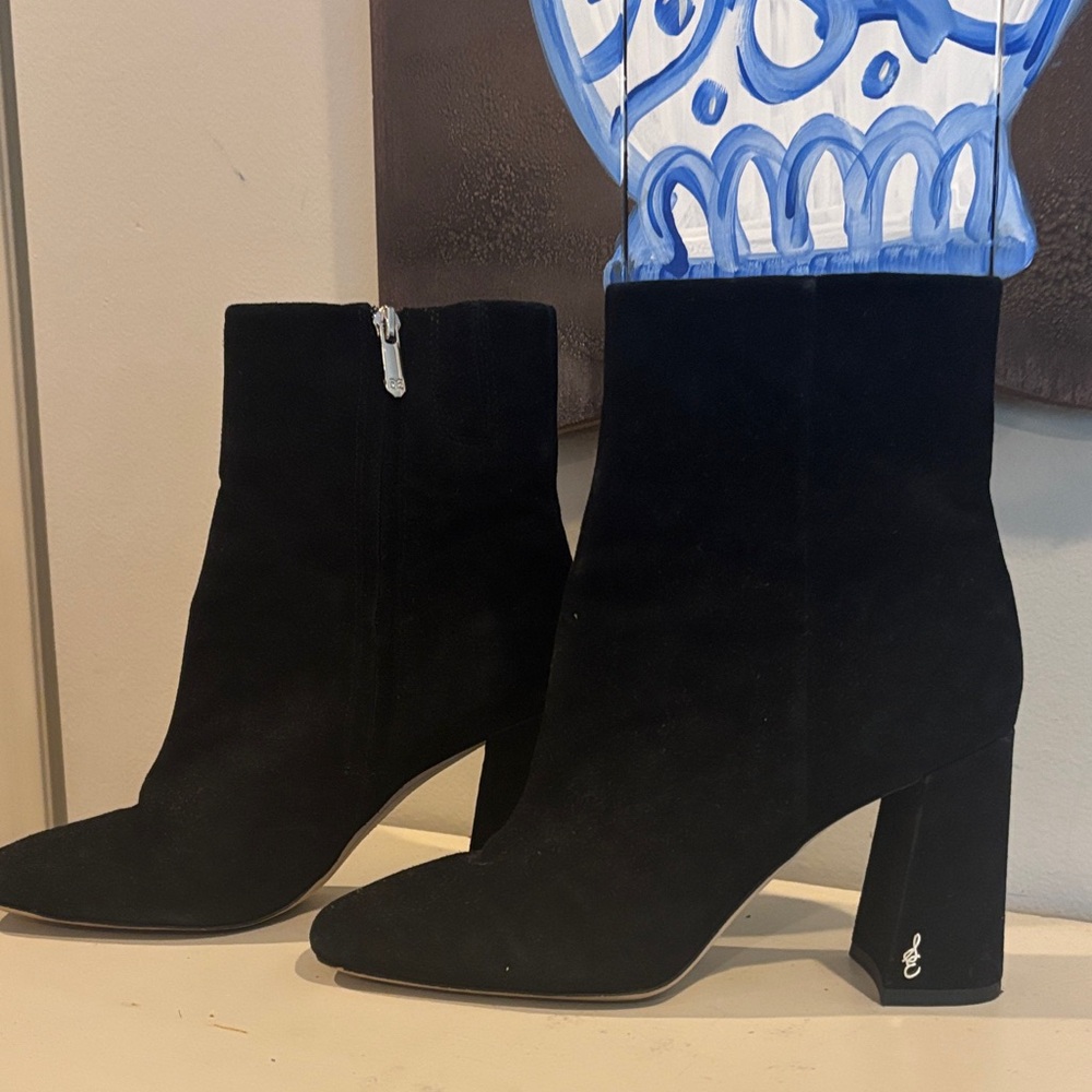 Chic Black Suede Heeled Boots Sam Edelman